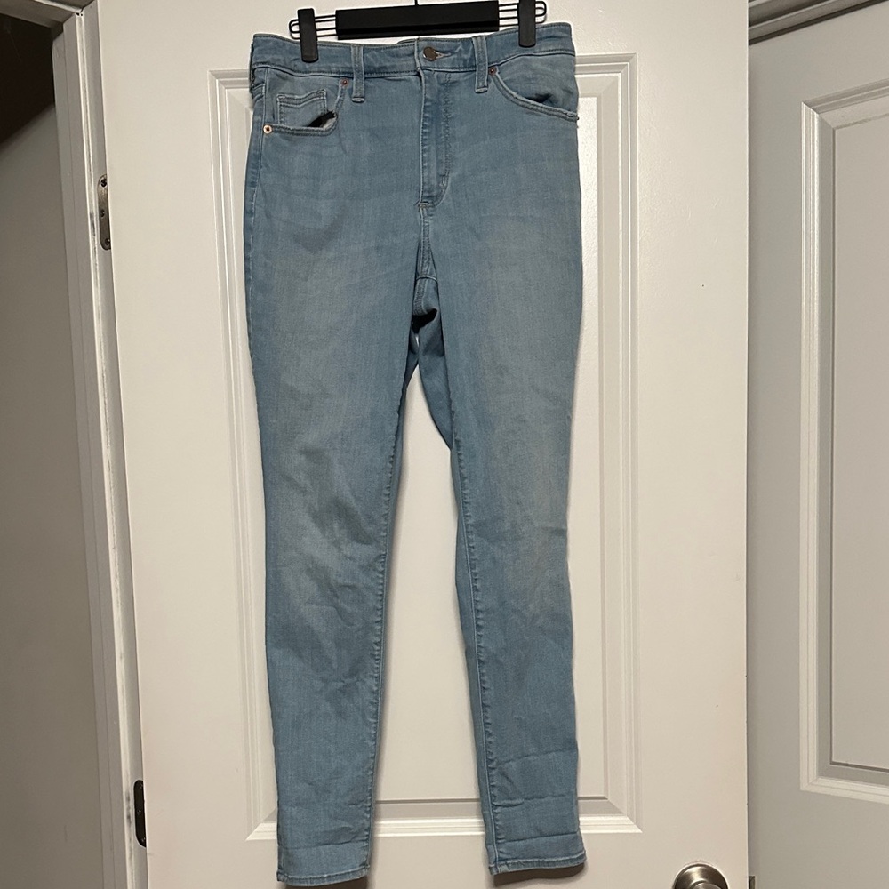 Universal Thread Light Blue Skinny Jeans
